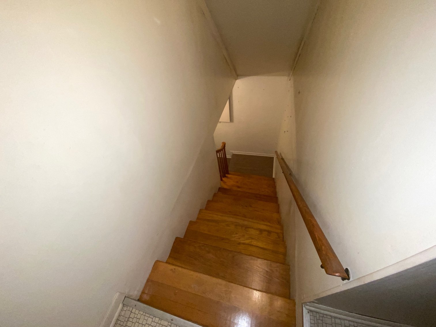 Image for ABSOLUTE LIVING AUCTION 3460 BUCKNER LANE