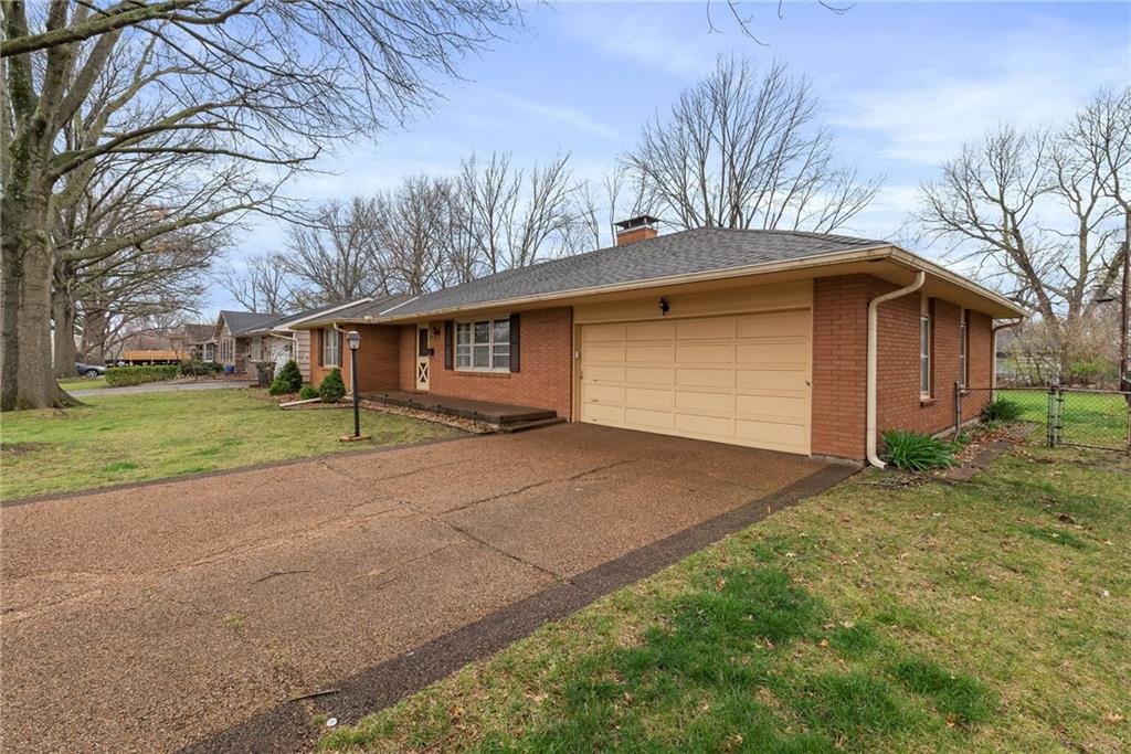 Image for 608 NE Magnolia St. - Lee's Summit, MO