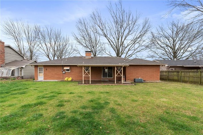 Image for 608 NE Magnolia St. - Lee's Summit, MO
