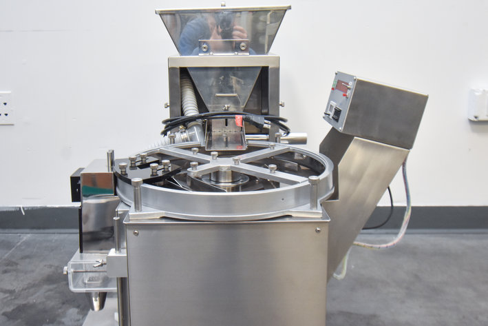 Image for ***SOLD*** MJK1023 CVC Table Counter Top Capsule/Tablet Counter