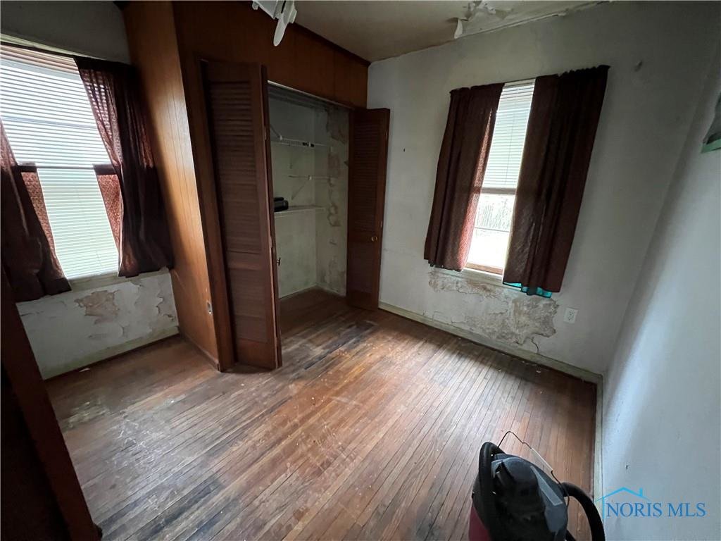 Image for MINIMUM BID AUCTION $49,000! 808 Tappan St.