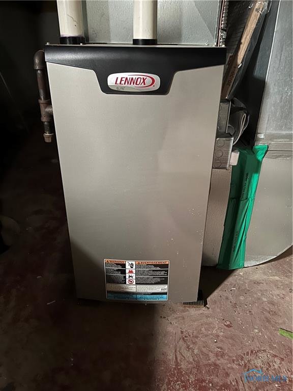 Image for MINIMUM BID AUCTION $49,000! 808 Tappan St.