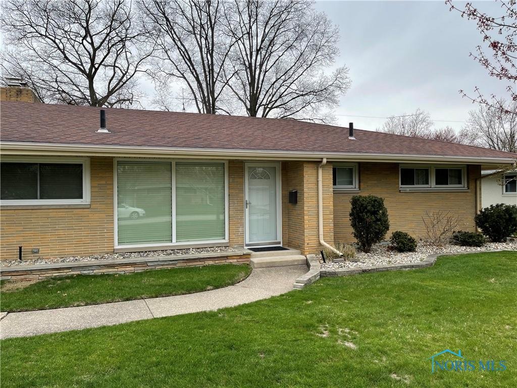 Image for MINIMUM BID AUCTION $149,000! 3647 Westchester Rd