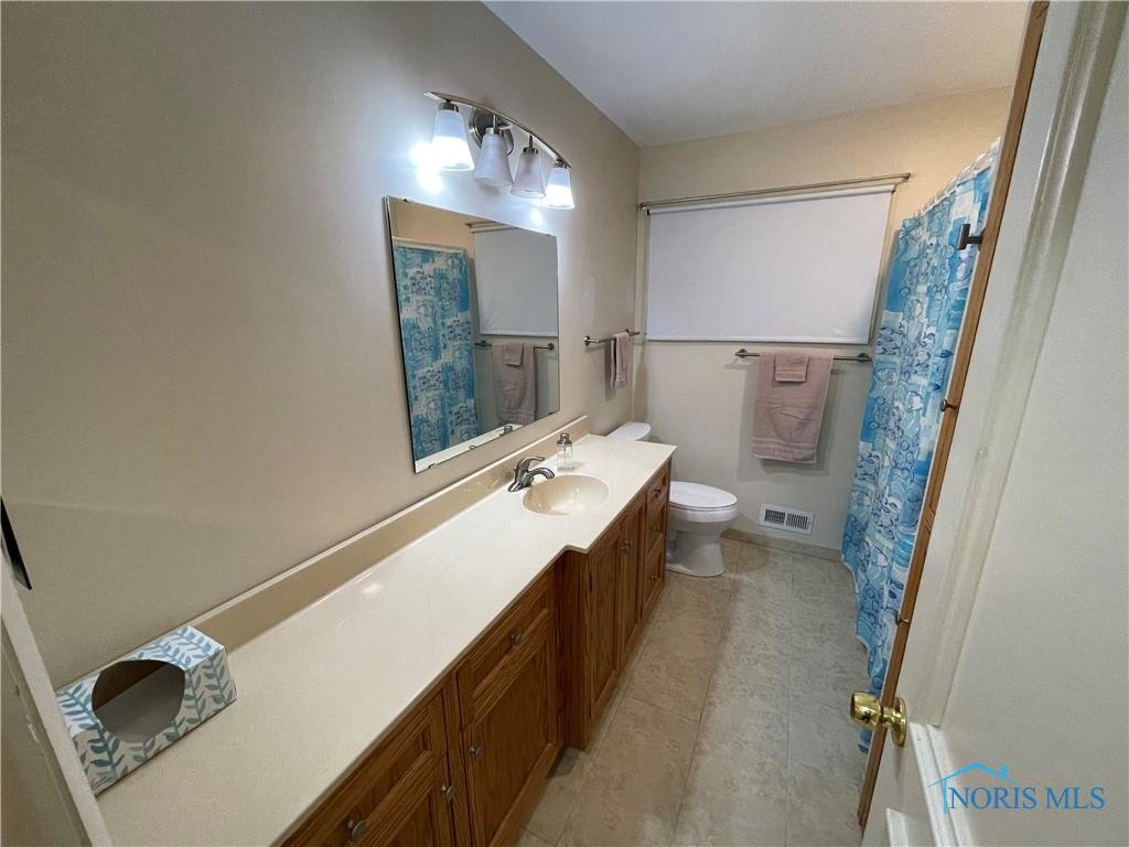 Image for MINIMUM BID AUCTION $149,000! 3647 Westchester Rd