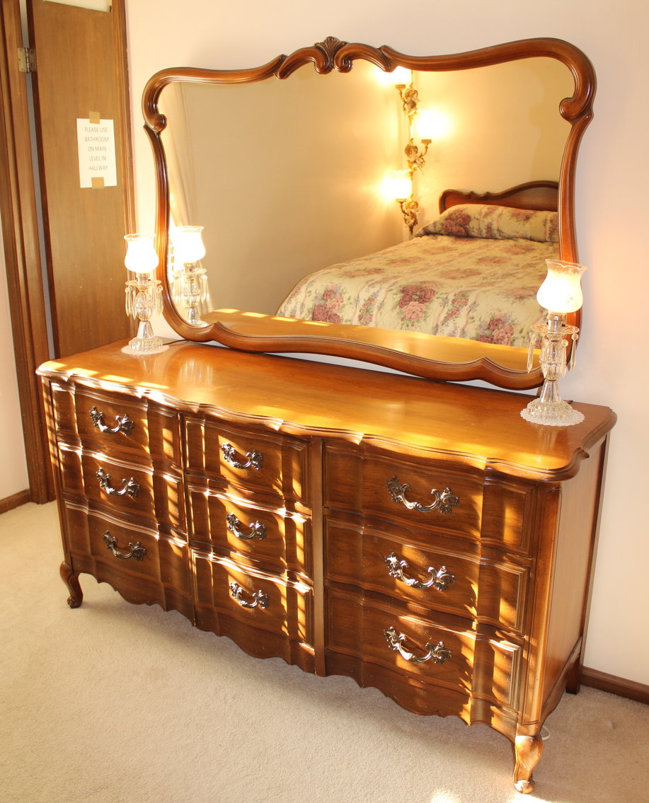 Image for REAL ESTATE & PERSONAL PROPERTY AUCTION