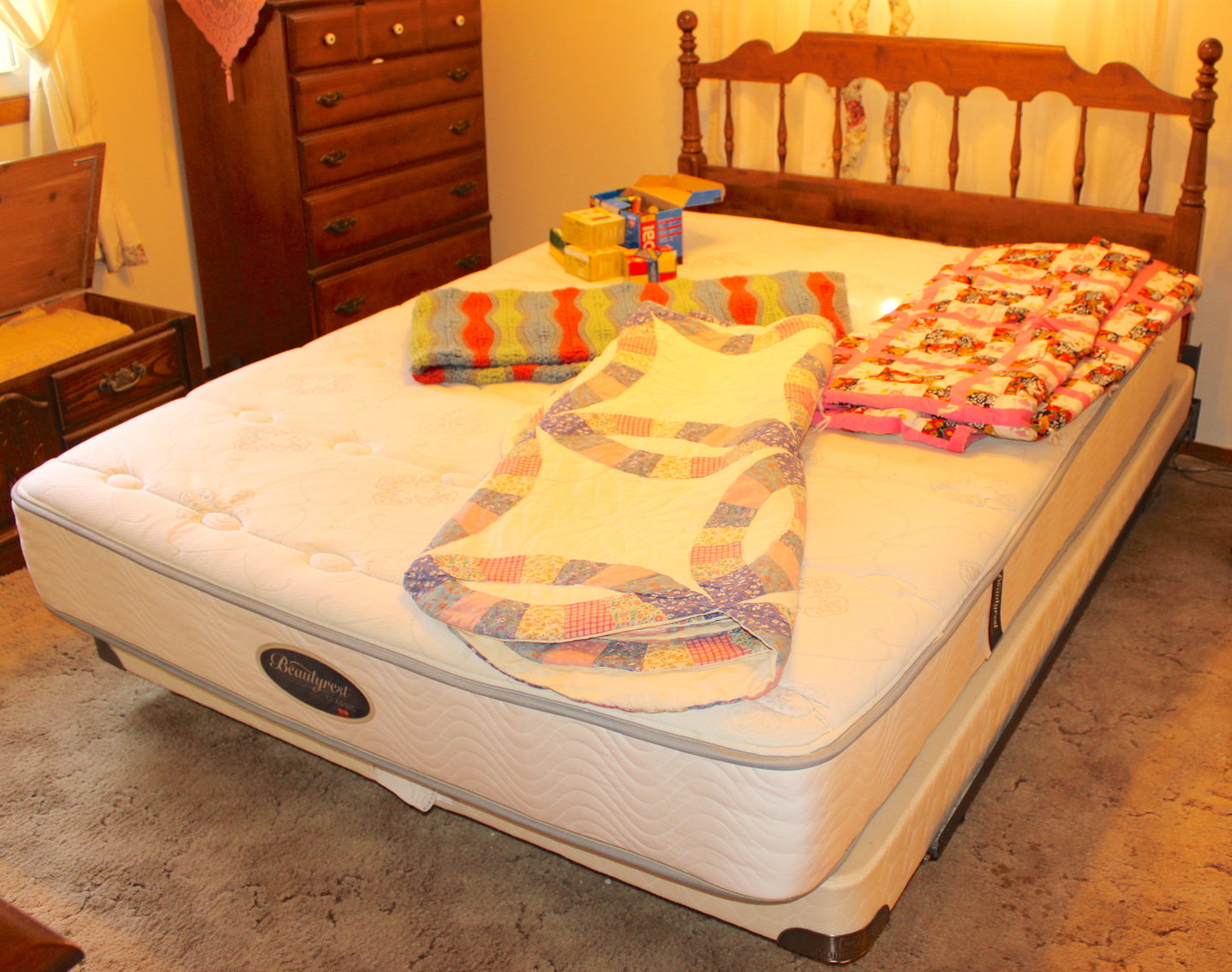 Image for VINTAGE TIME CAPSULE ESTATE AUCTION