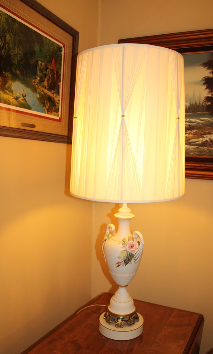 Image for VINTAGE TIME CAPSULE ESTATE AUCTION