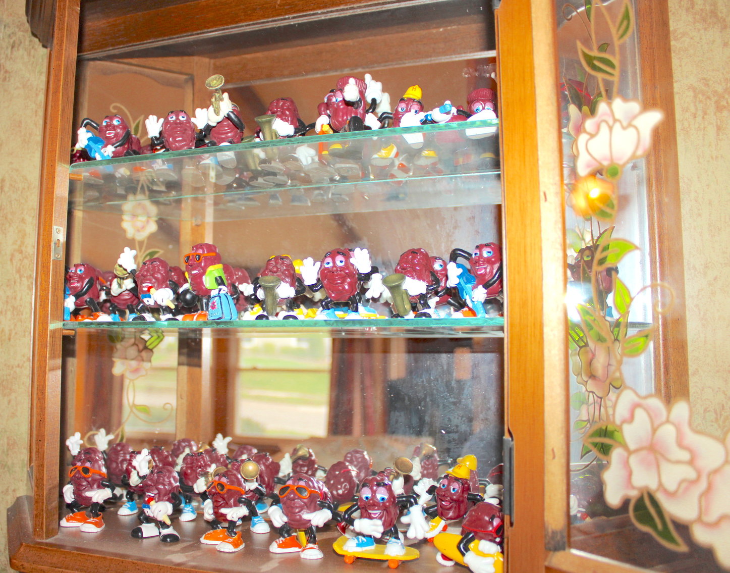 Image for VINTAGE TIME CAPSULE ESTATE AUCTION