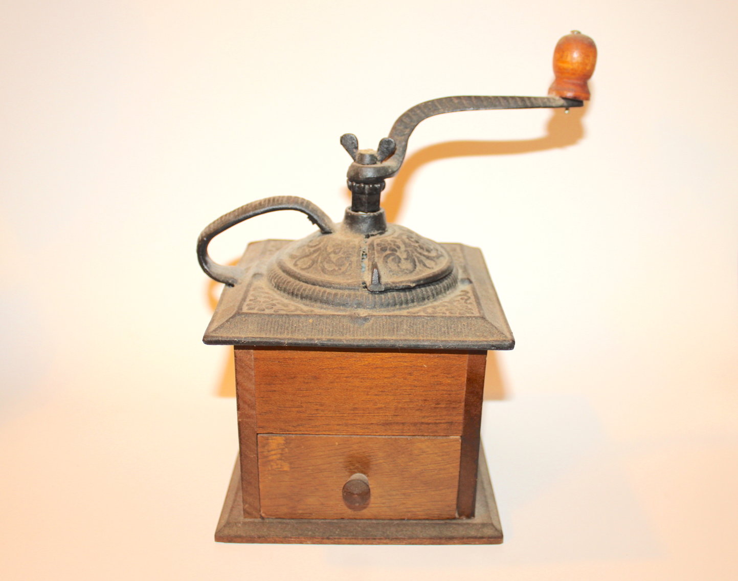 Image for VINTAGE TIME CAPSULE ESTATE AUCTION