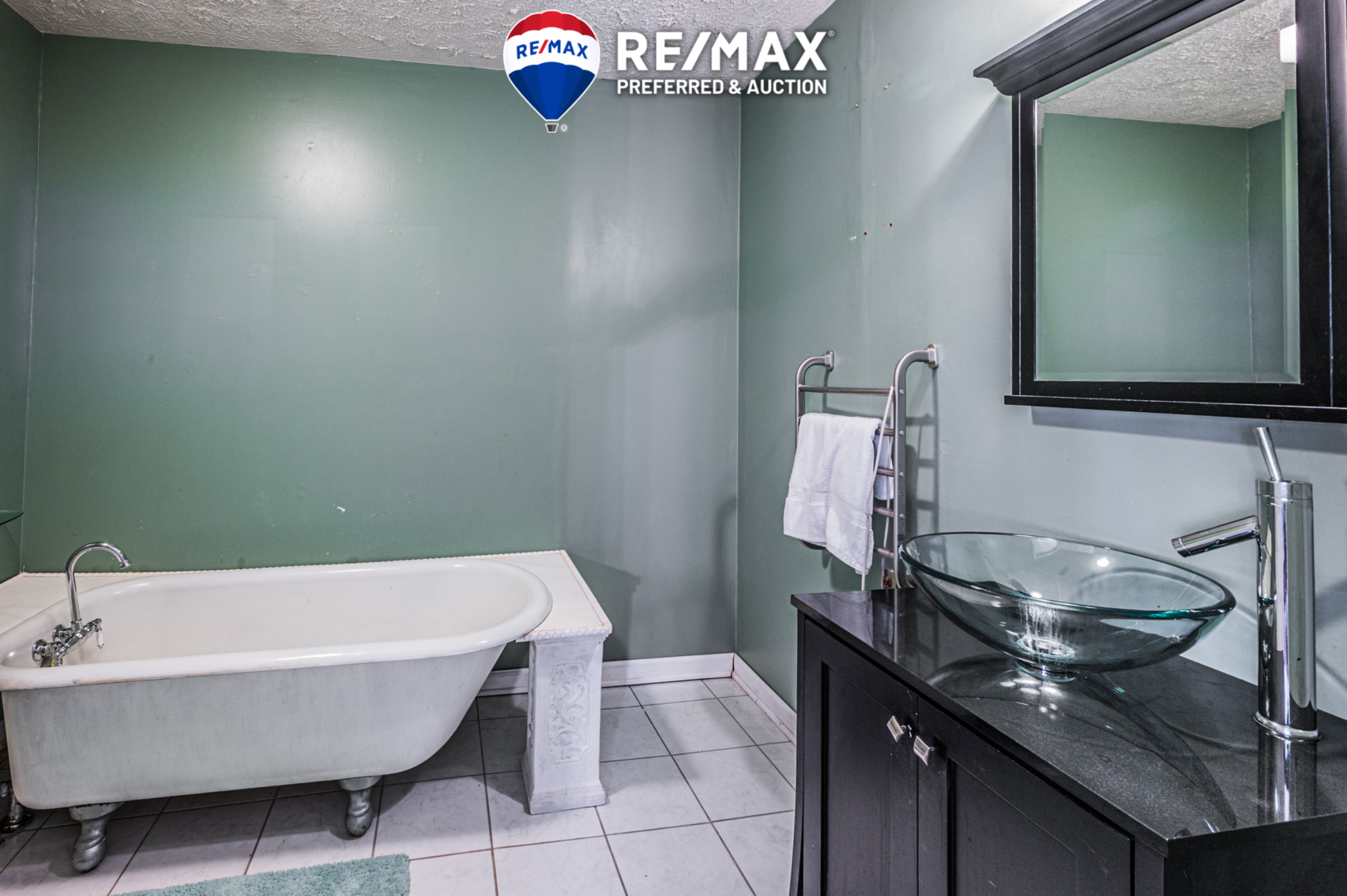 Image for 128 Shady Oak Drive