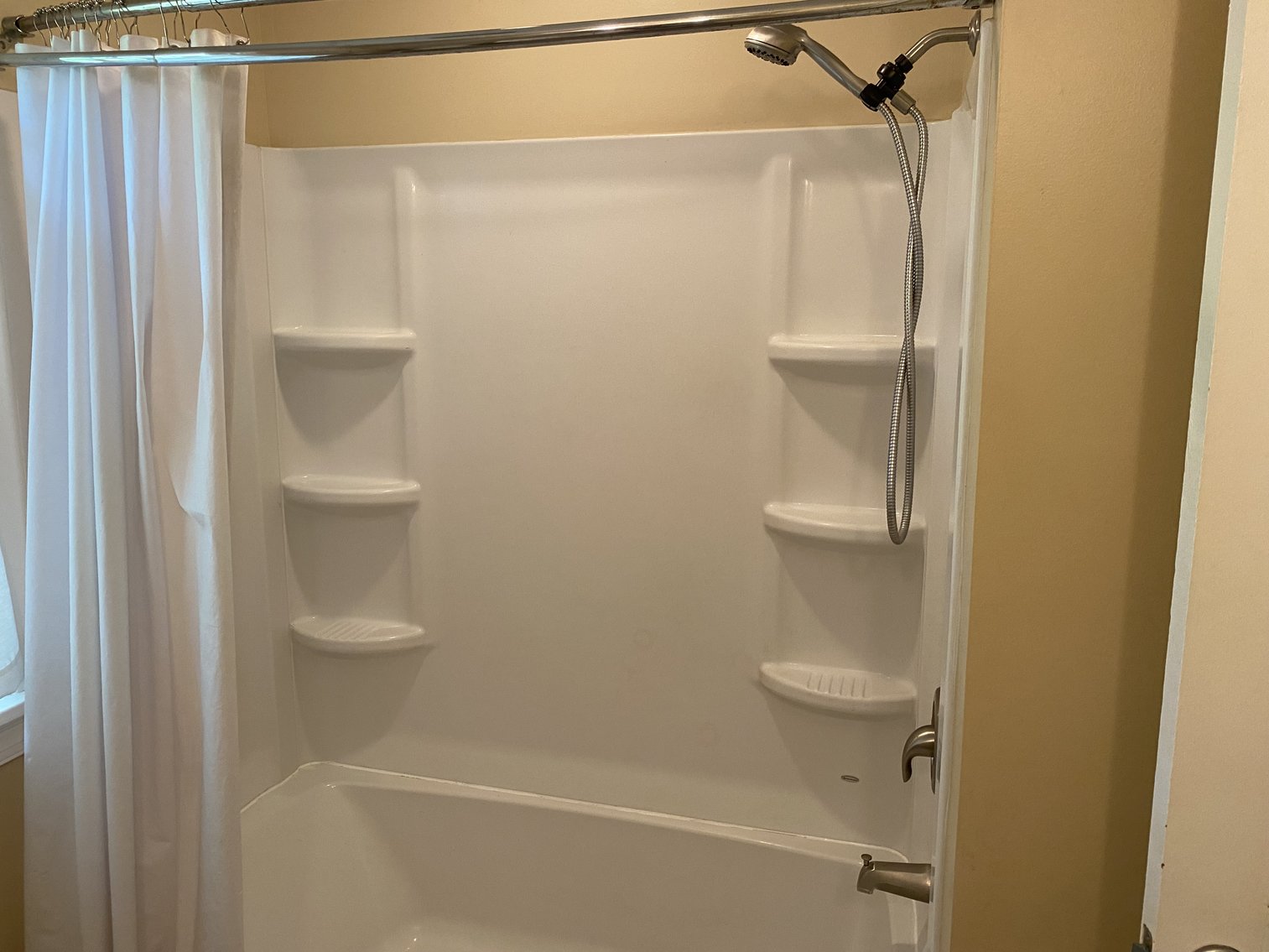 Image for Estate of Ronnie Jones - 3 BR Brick Rancher with 4 Car Garage - 1 AC lot - Hanover Highschool District - 8250 Cadys Mill Rd, Hanover VA 23069