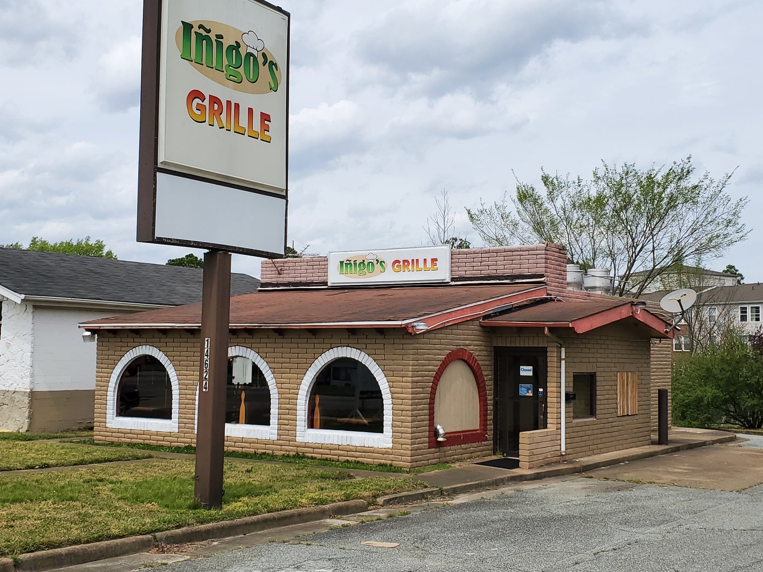 Highly Visible Commercial Retail Location |  Fast Food | Restaurant Potential |  2,180 +/- sf | Zoned C1 | Trustee Sale | Newport News, VA