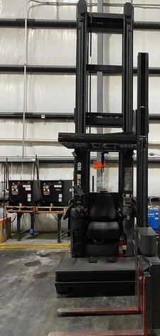 Image for ***SOLD*** MJK1017 Raymond Electric Forklift Model: SB CSR30T