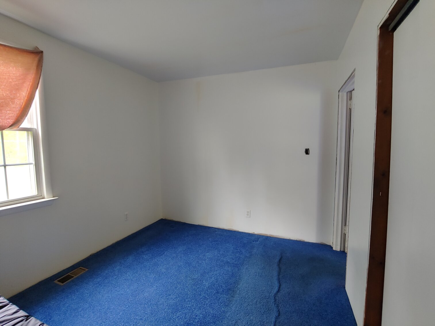 Image for CLEAN 3 BR HOME ON 0.54+/- ACRES 2-STORY, 2-BAY COMMERCIAL GARAGE W/ HEAT