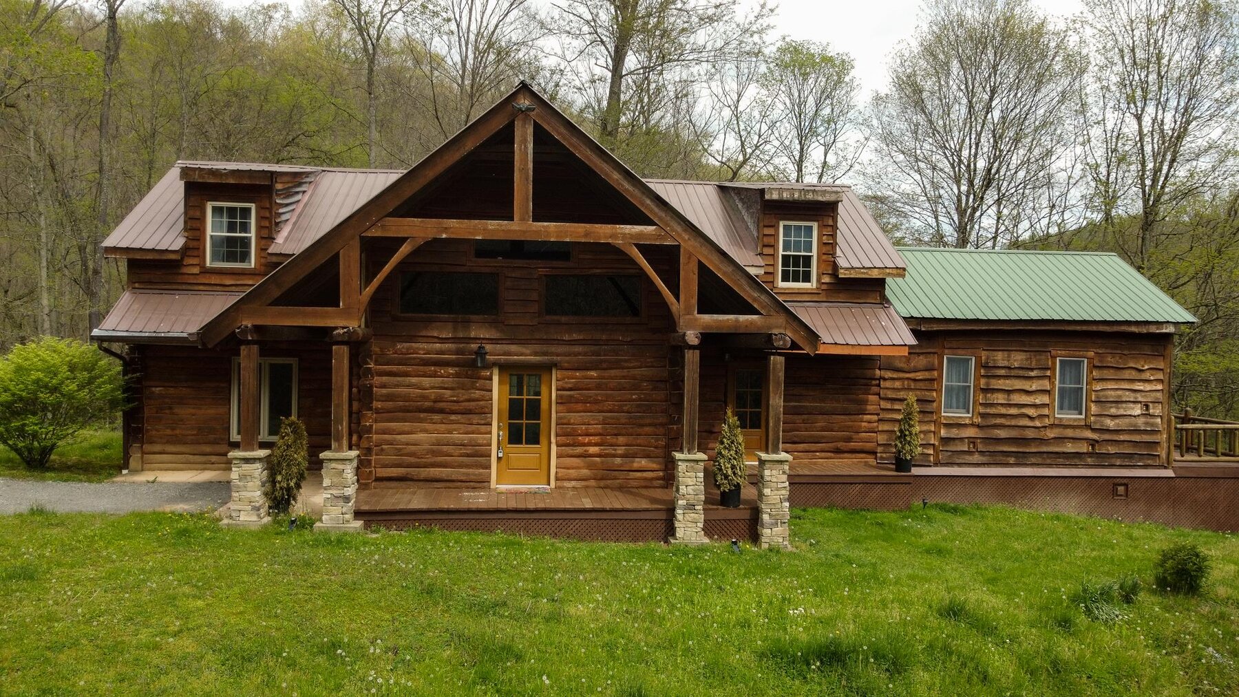 Image for SOLD $522,500 - Rustic Modern Log Home on 185 Acres