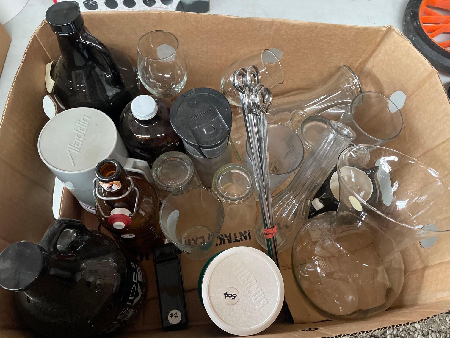 Image for Tools, Furniture, Collectibles, Coins, Vintage Items, Cast Iron, Auto/Boat Parts, Watches - Online Auction (Angola)