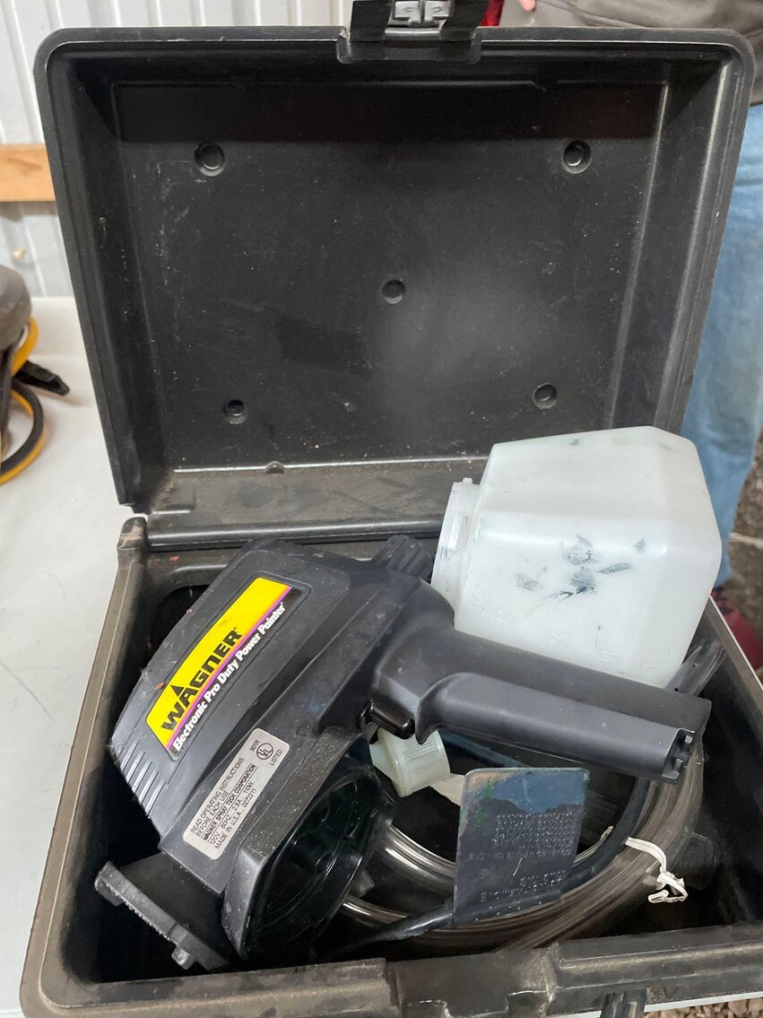 Image for Tools, Furniture, Collectibles, Coins, Vintage Items, Cast Iron, Auto/Boat Parts, Watches - Online Auction (Angola)