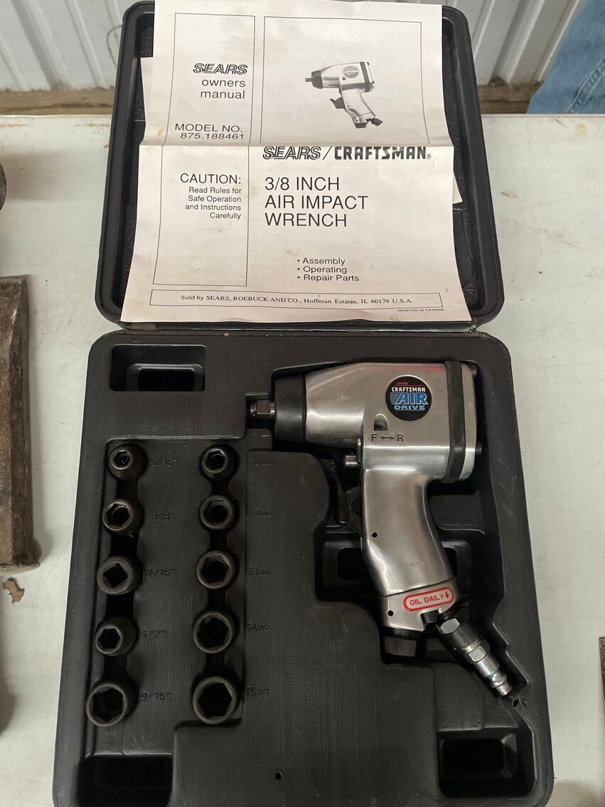 Image for Tools, Furniture, Collectibles, Coins, Vintage Items, Cast Iron, Auto/Boat Parts, Watches - Online Auction (Angola)