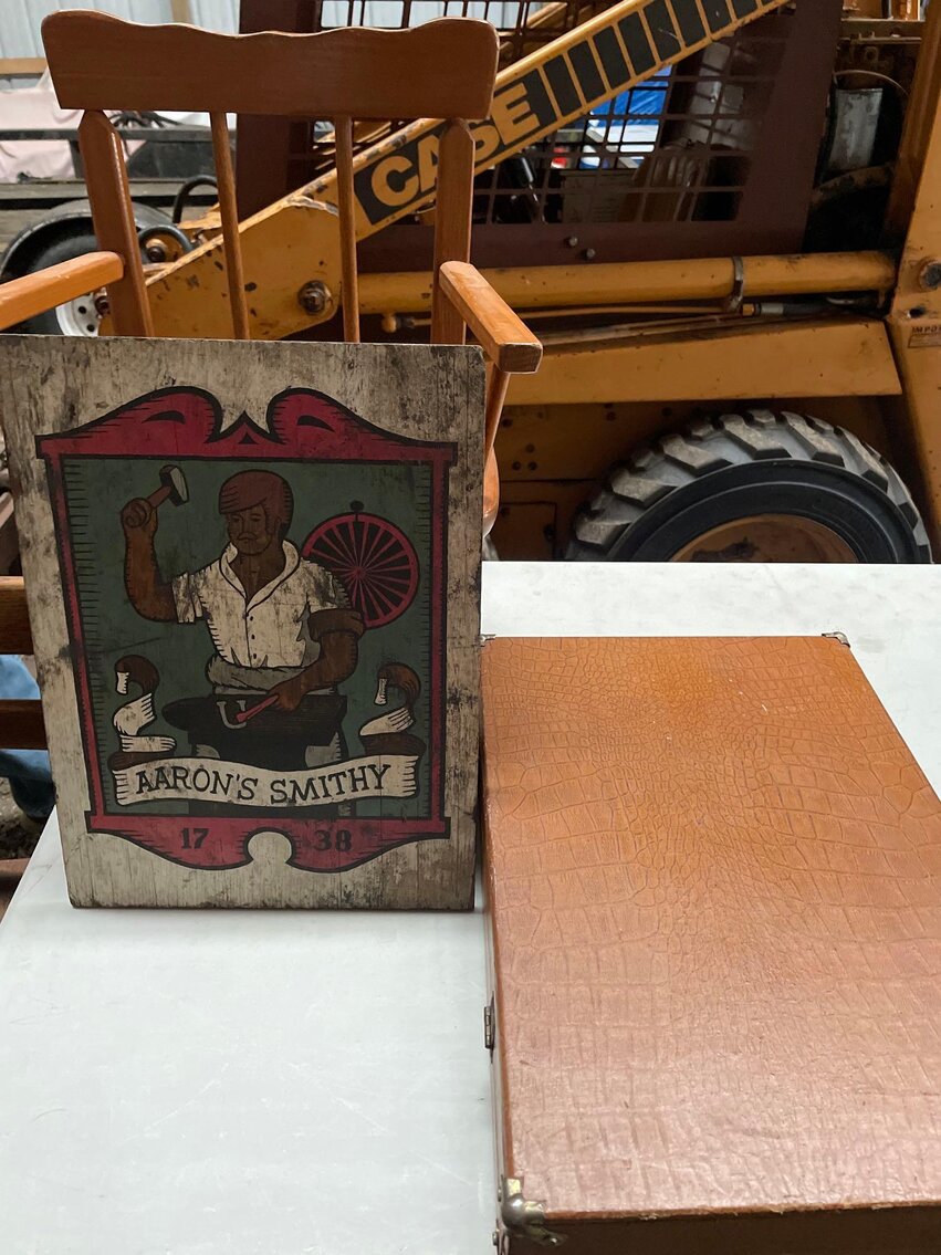 Image for Tools, Furniture, Collectibles, Coins, Vintage Items, Cast Iron, Auto/Boat Parts, Watches - Online Auction (Angola)