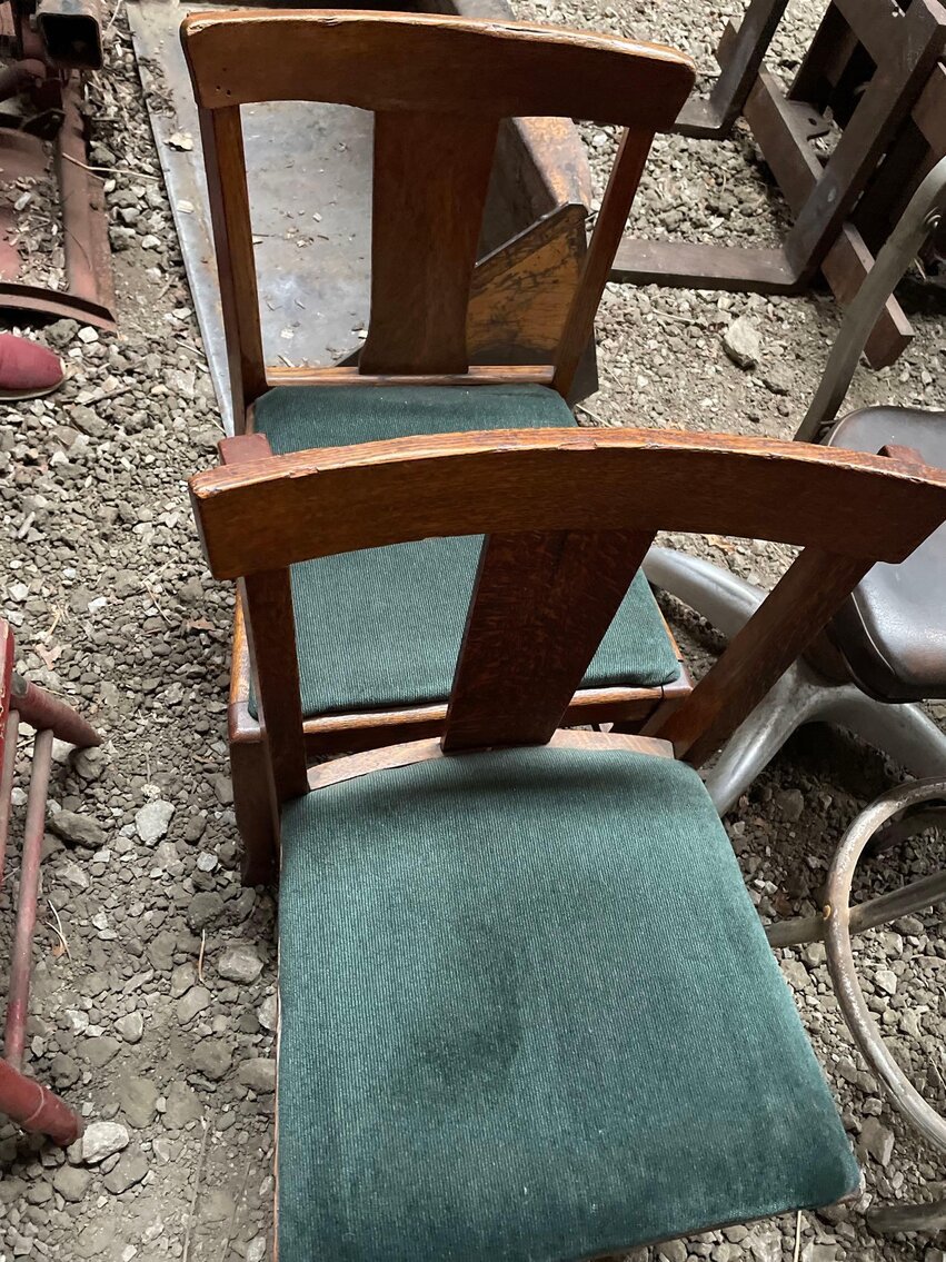 Image for Tools, Furniture, Collectibles, Coins, Vintage Items, Cast Iron, Auto/Boat Parts, Watches - Online Auction (Angola)