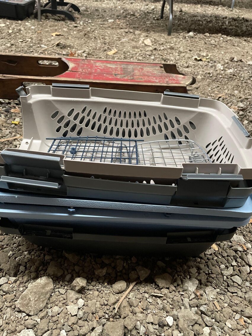 Image for Tools, Furniture, Collectibles, Coins, Vintage Items, Cast Iron, Auto/Boat Parts, Watches - Online Auction (Angola)