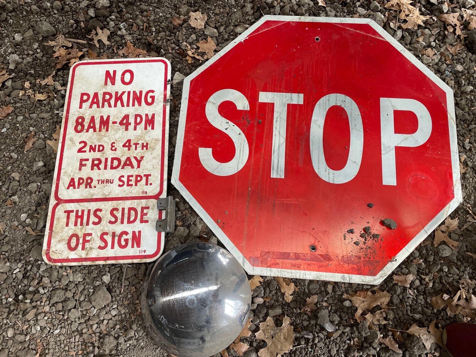 Image for Tools, Furniture, Collectibles, Coins, Vintage Items, Cast Iron, Auto/Boat Parts, Watches - Online Auction (Angola)