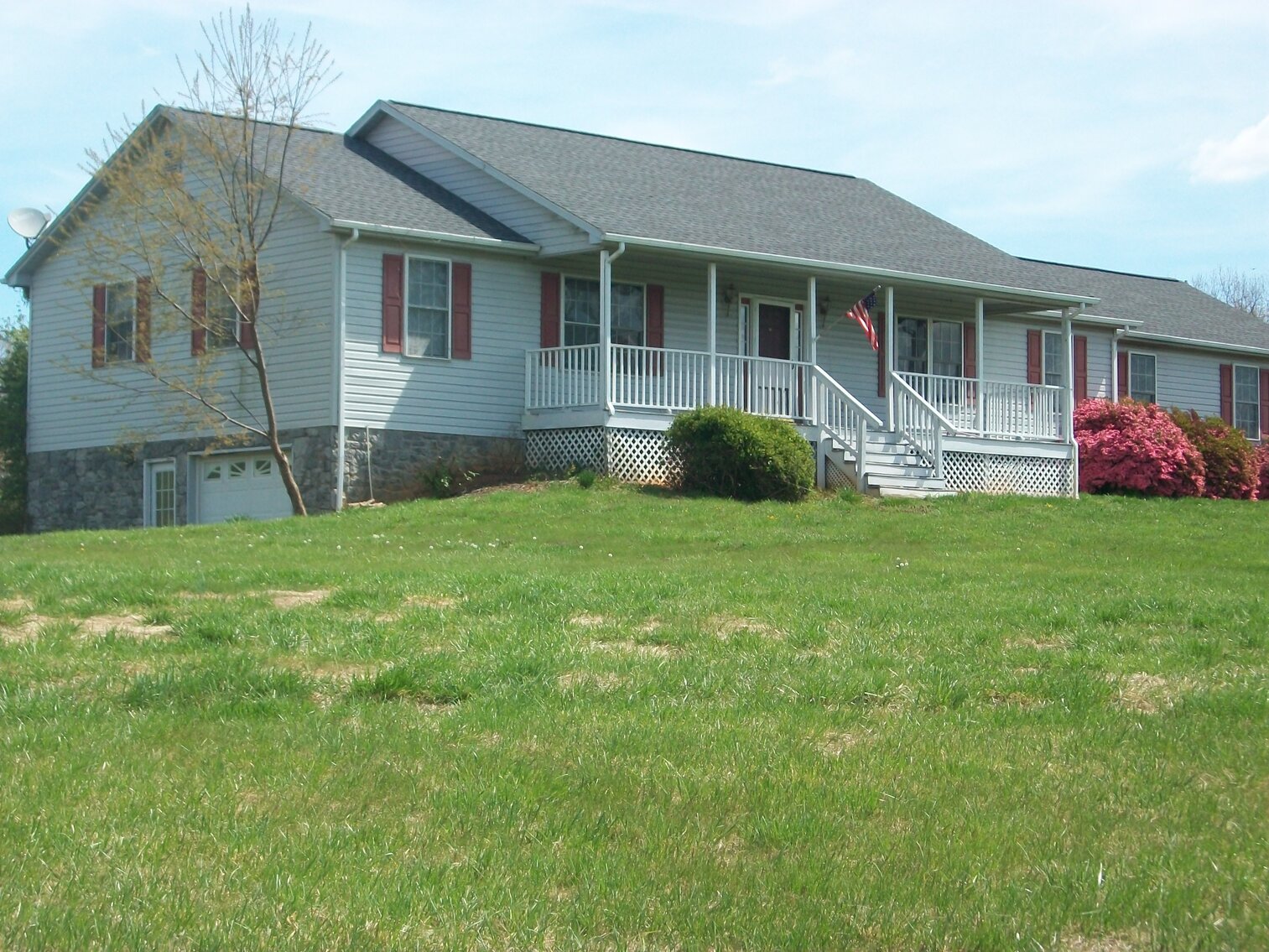 Image for 1,680 sft house on 5.04 acres in Moneta VA