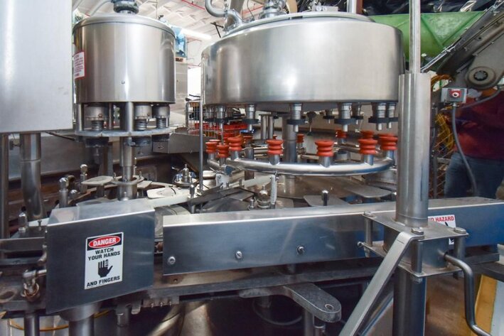 Image for ***SOLD***MJK1109 Fogg Filler and Capper 16 Station