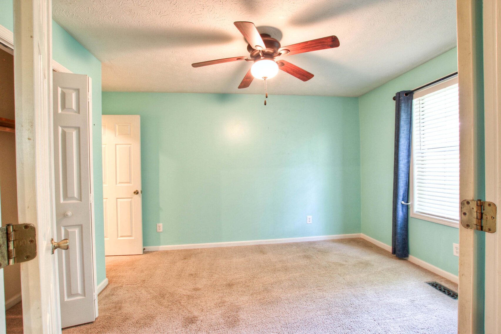 Image for 1719 Winding Way Drive, White House