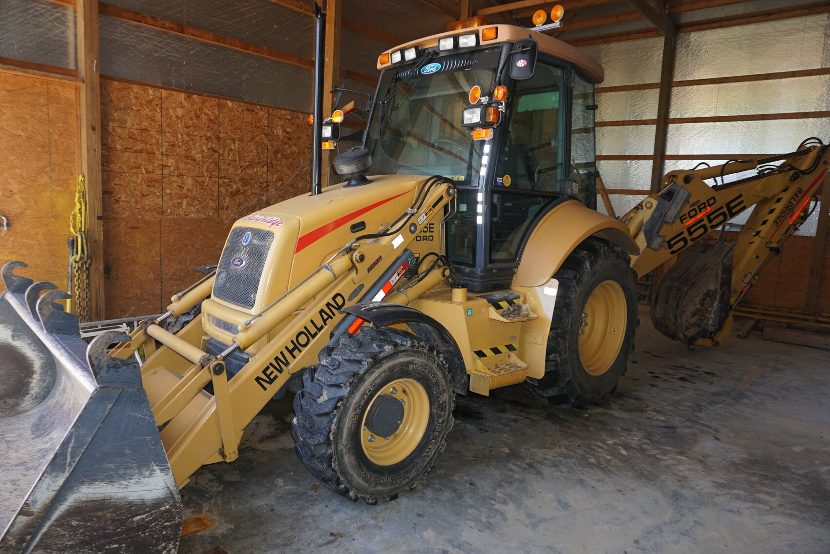 Image for ABSOLUTE LIVING ESTATE AUCTION 311 SOUTH ELM STREET BLUFORD, IL