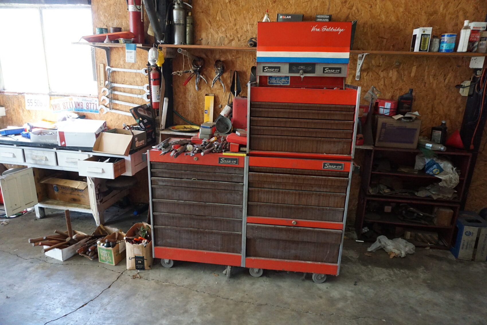 Image for ABSOLUTE LIVING ESTATE AUCTION 311 SOUTH ELM STREET BLUFORD, IL