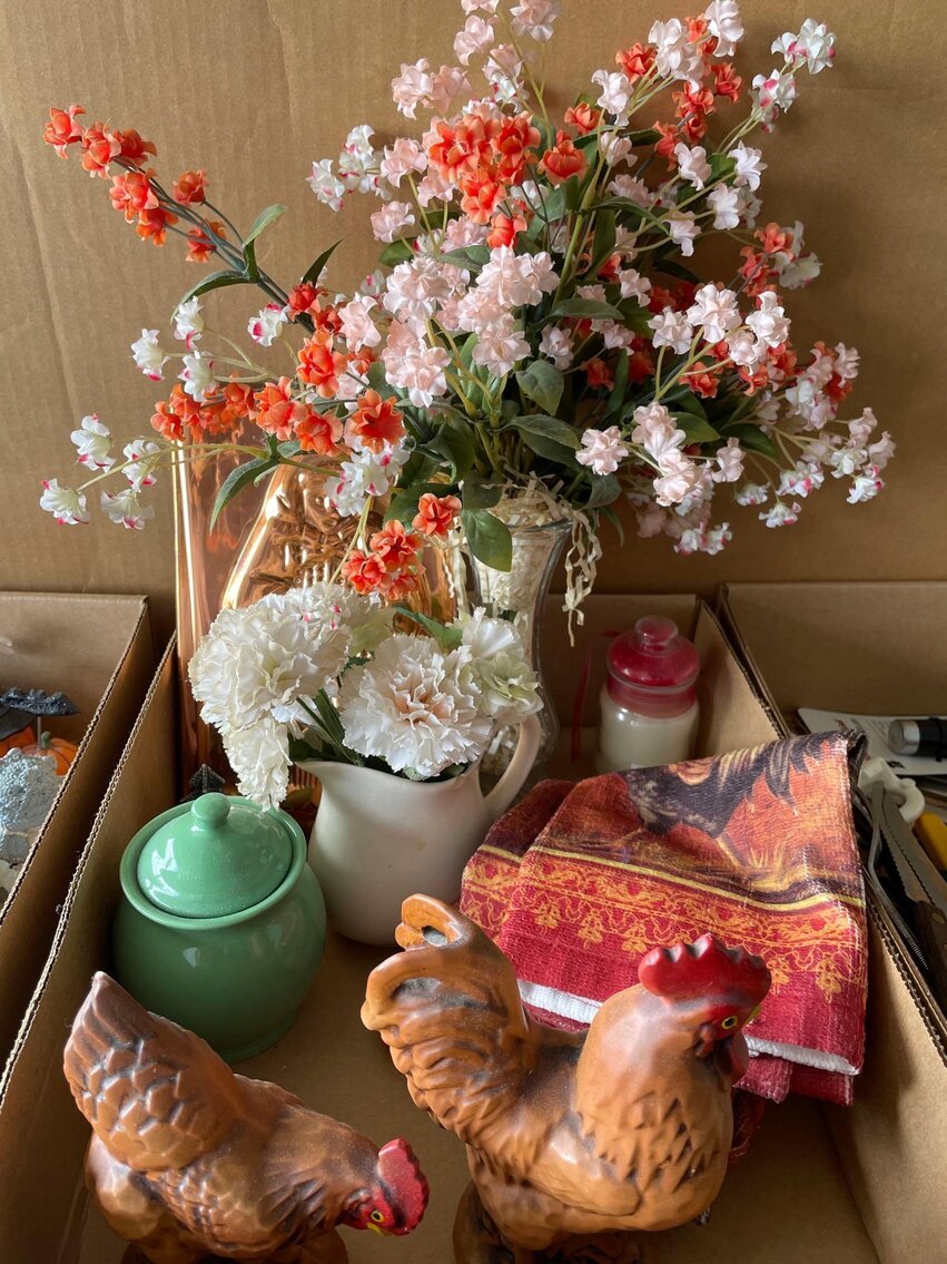 Image for John Deere Mower, Tools, Fishing Gear, Collectibles, Home Decor, Furniture, Household (Rodesiler)