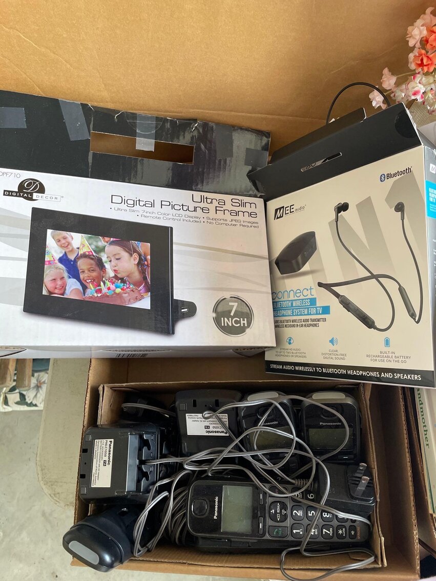 Image for John Deere Mower, Tools, Fishing Gear, Collectibles, Home Decor, Furniture, Household (Rodesiler)