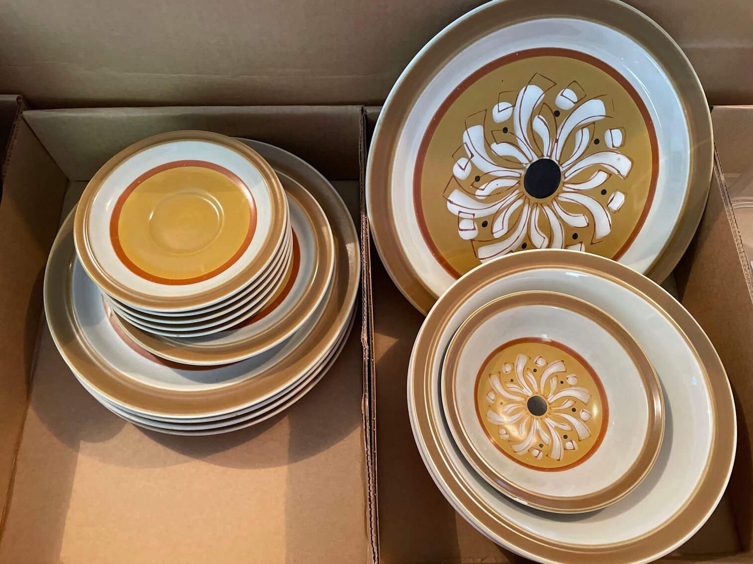 Image for John Deere Mower, Tools, Fishing Gear, Collectibles, Home Decor, Furniture, Household (Rodesiler)