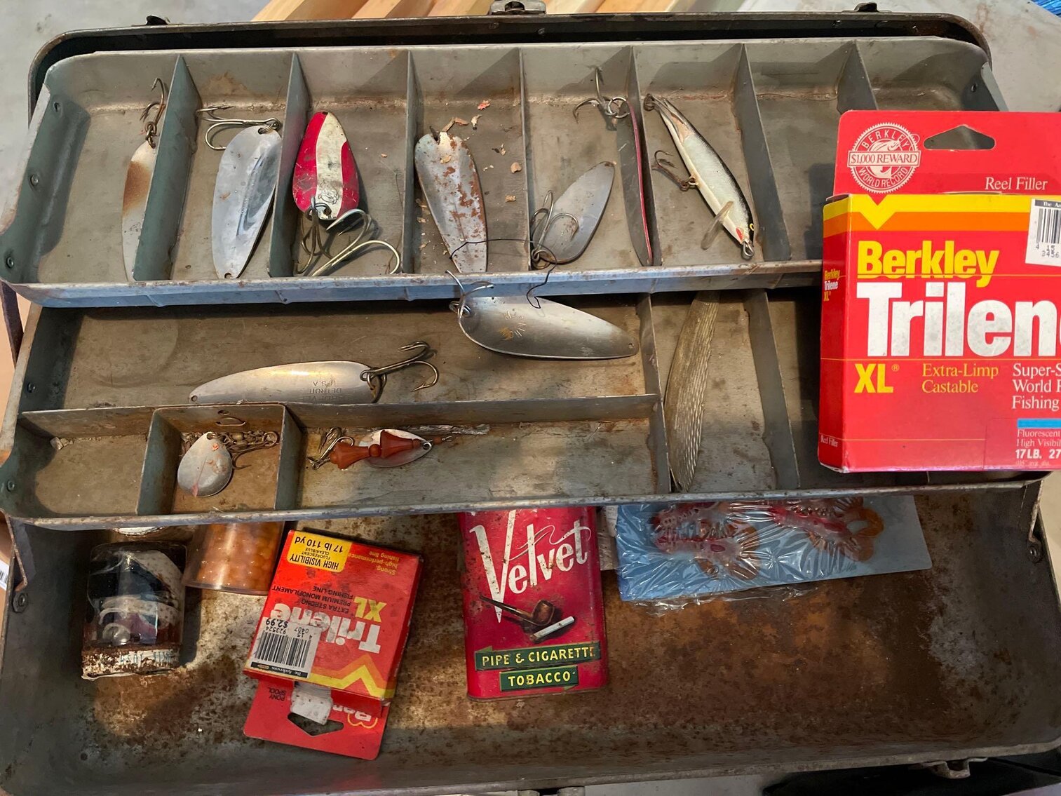 Image for John Deere Mower, Tools, Fishing Gear, Collectibles, Home Decor, Furniture, Household (Rodesiler)