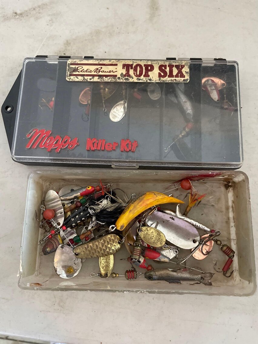 Image for John Deere Mower, Tools, Fishing Gear, Collectibles, Home Decor, Furniture, Household (Rodesiler)