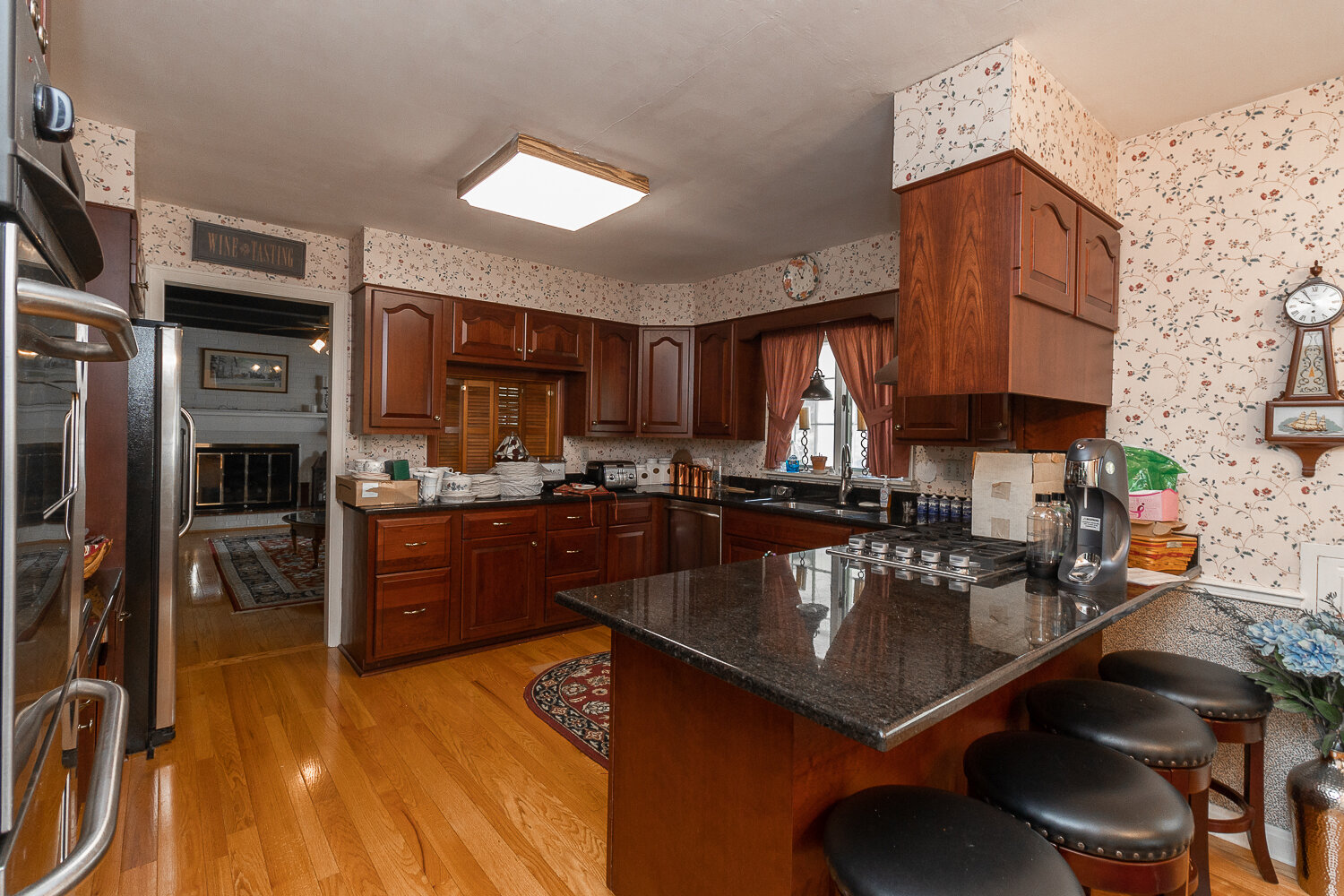 Image for SOLD $382,250 - Gorgeous 4 Bedroom Home on a Corner Lot in Suncrest