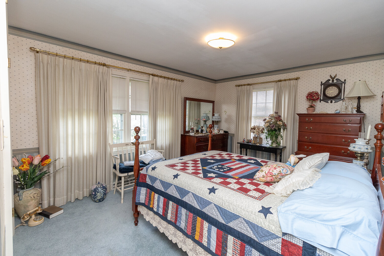 Image for SOLD $382,250 - Gorgeous 4 Bedroom Home on a Corner Lot in Suncrest