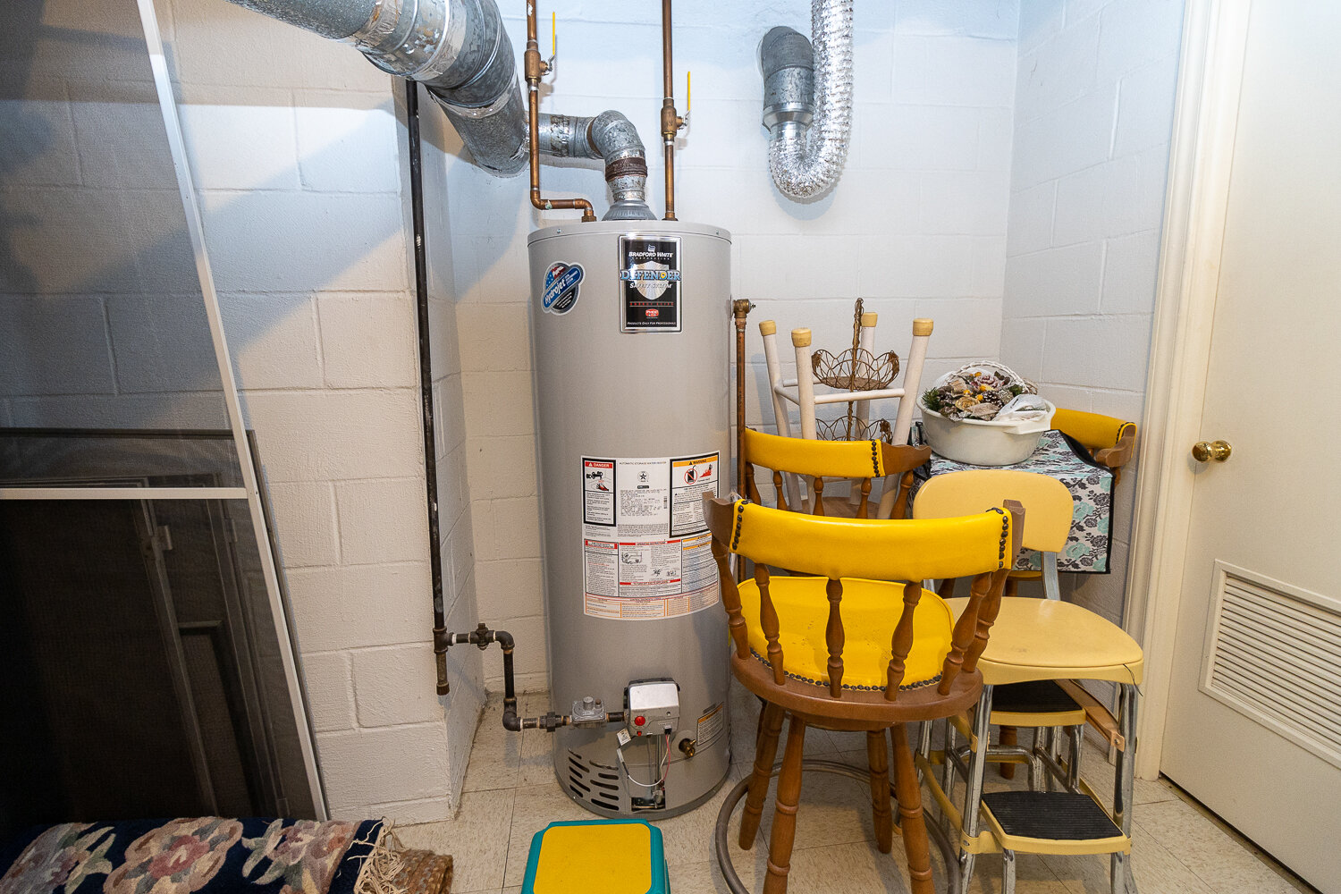 Image for SOLD $382,250 - Gorgeous 4 Bedroom Home on a Corner Lot in Suncrest