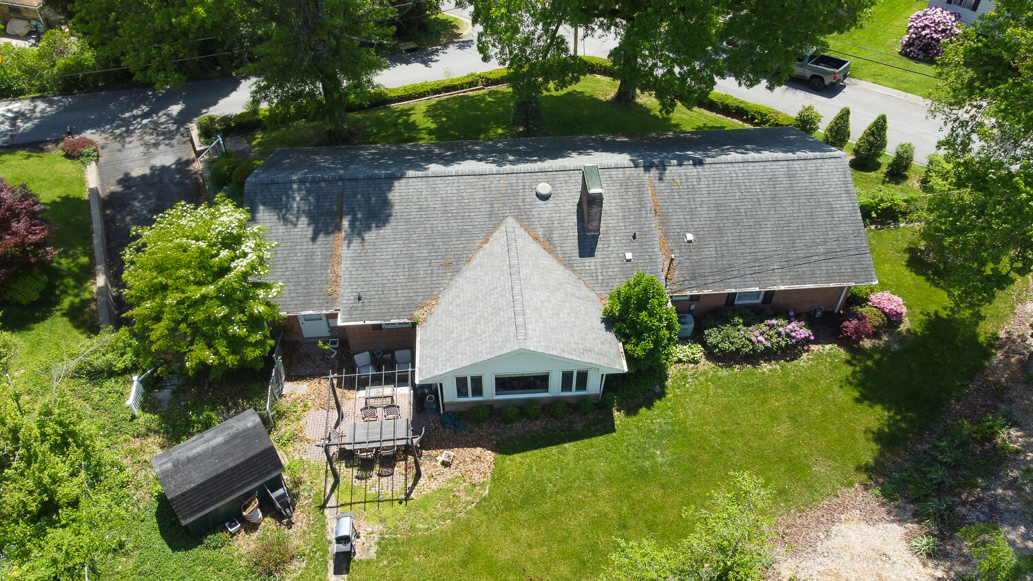 Image for SOLD $382,250 - Gorgeous 4 Bedroom Home on a Corner Lot in Suncrest