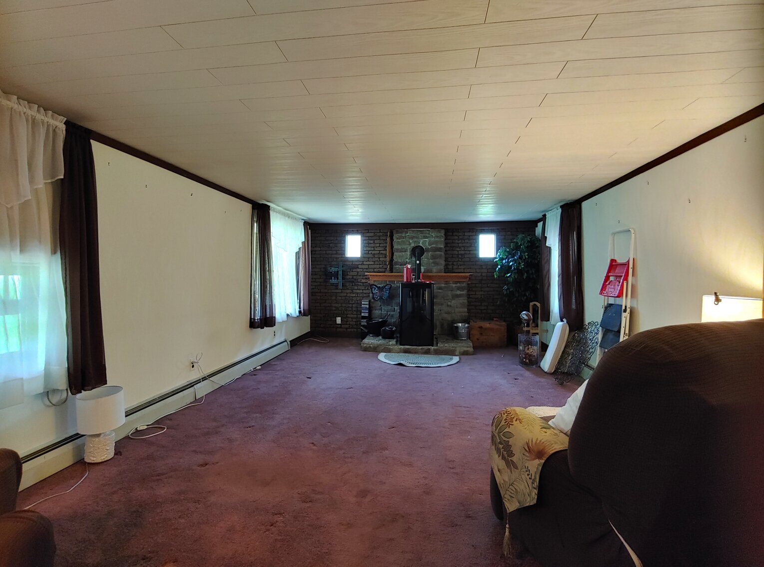 Image for CLEAN RANCHER ON 2.8+/- ACRE LOT W/ 70’ X 15’ STORAGE BULIDING W/ ELECTRIC & LIGHTING