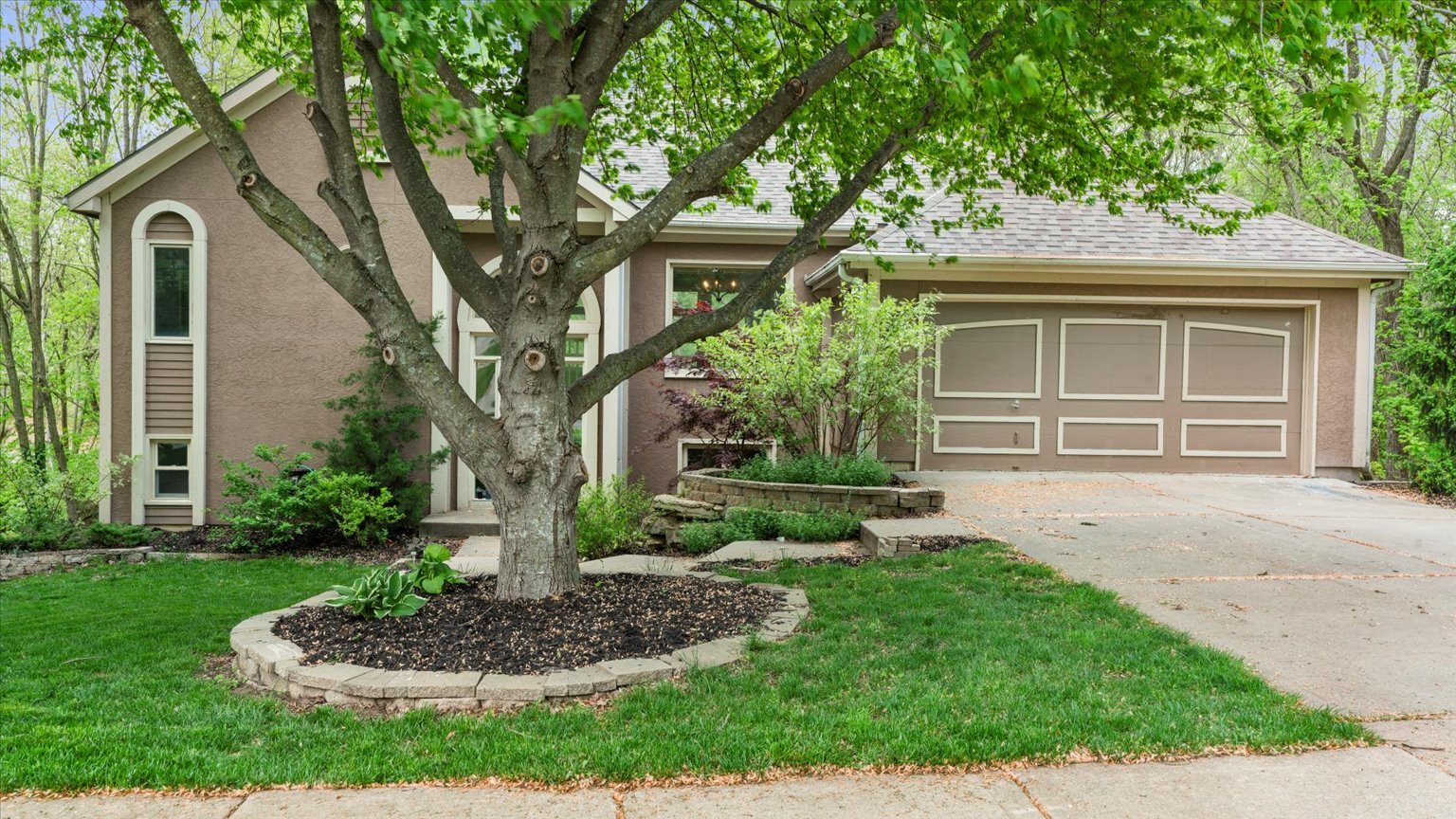 Image for SOLD! - 900 N. Woodridge Ln. Liberty, Mo. 64068