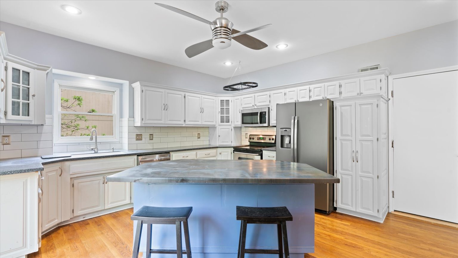 Image for SOLD! - 900 N. Woodridge Ln. Liberty, Mo. 64068