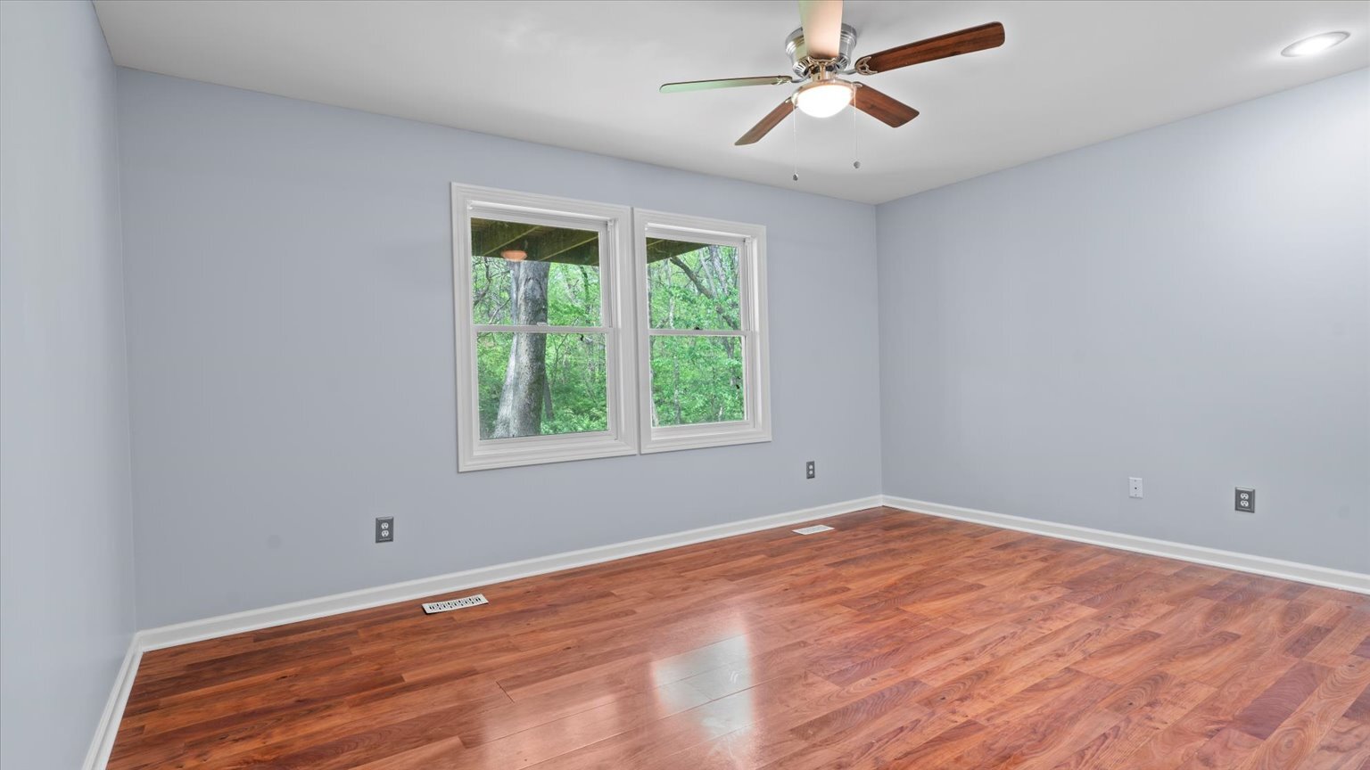 Image for SOLD! - 900 N. Woodridge Ln. Liberty, Mo. 64068