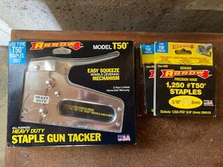New Arrow Staple Gun with Three Boxes Staples