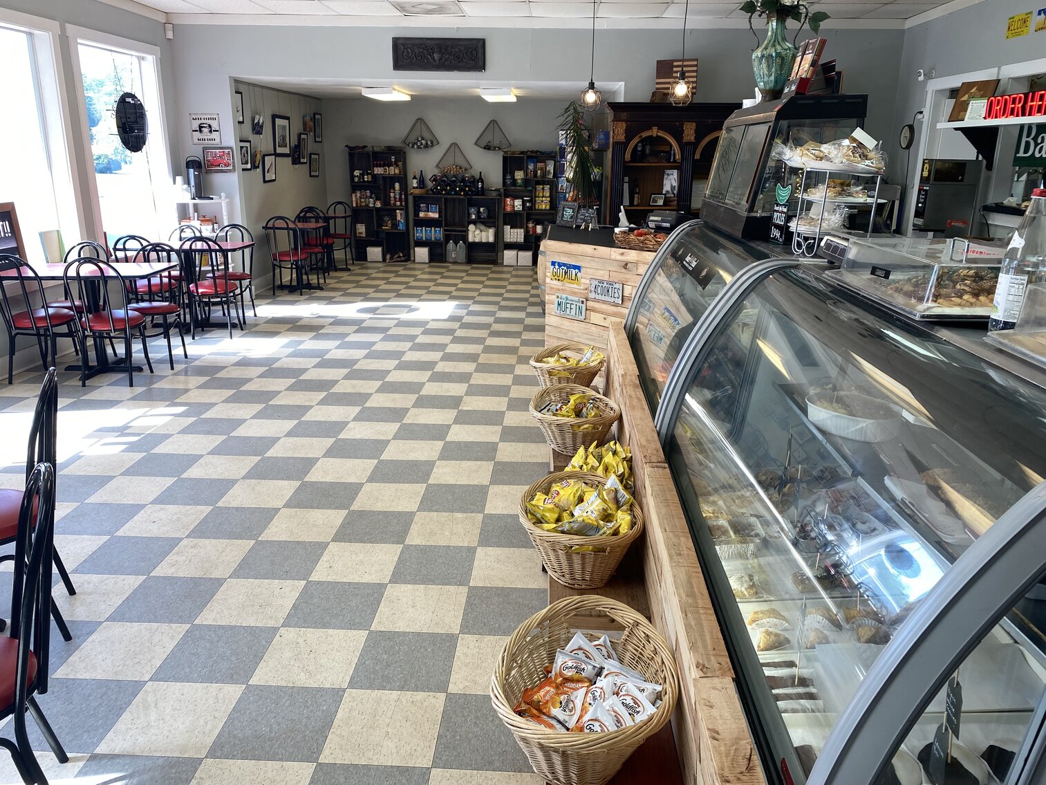 Image for Income Producing Commercial Opportunity - Excellent Exposure - High Traffic Counts - Zion Crossroads - 19321 James Madison Hwy. Troy VA