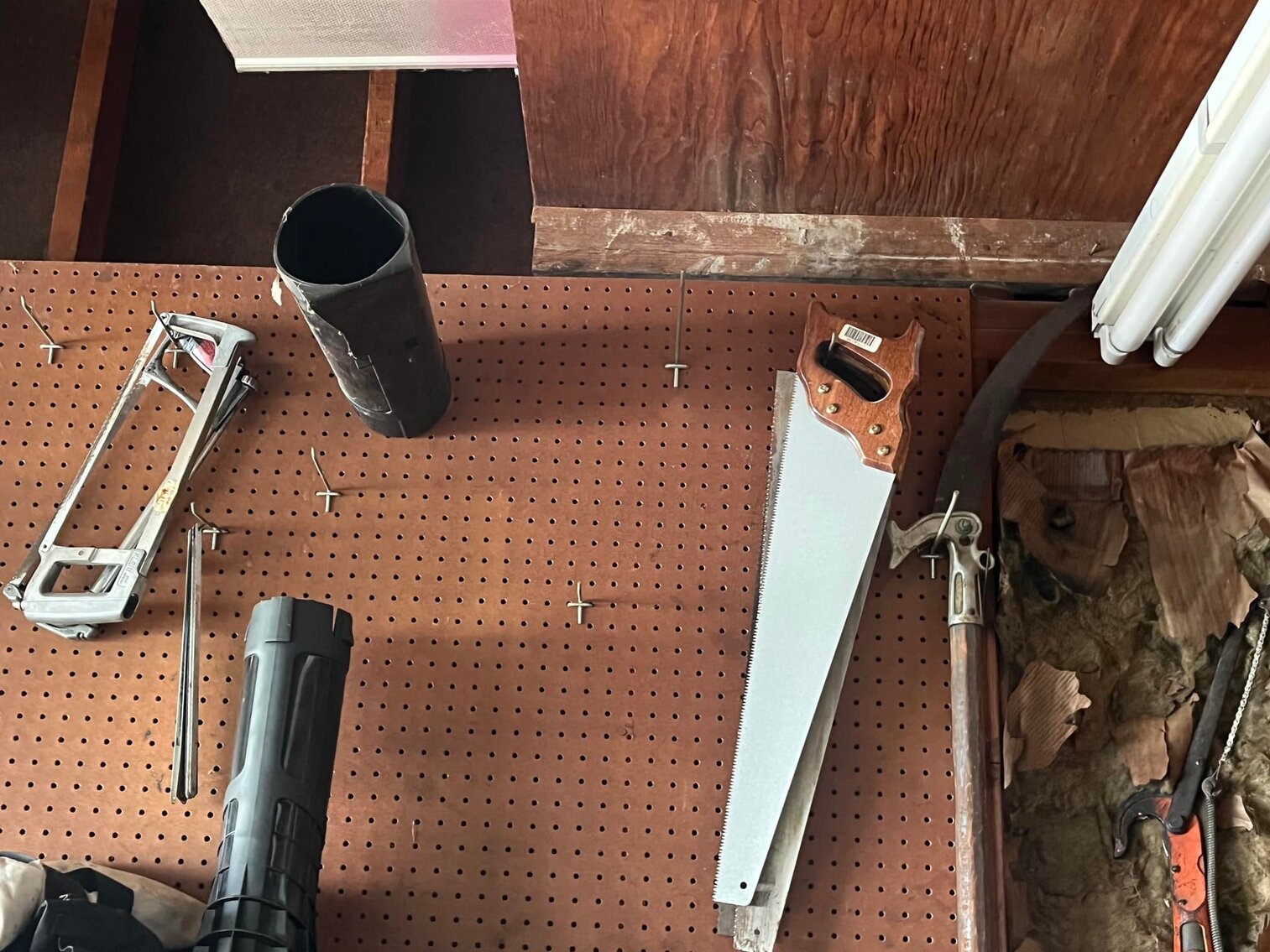 Image for LAST MINUTE LIVING ESTATE AUCTION