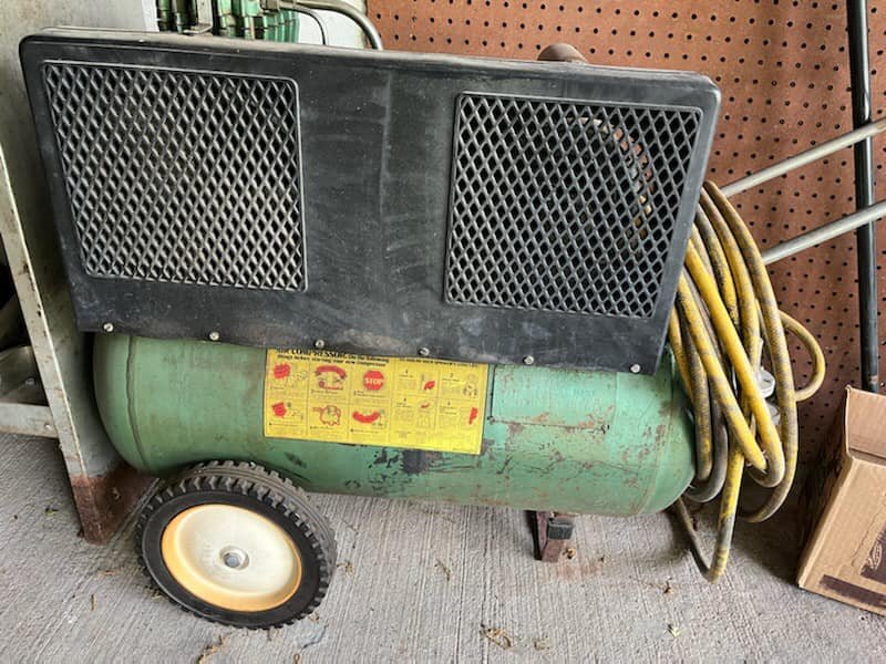 Image for LAST MINUTE LIVING ESTATE AUCTION