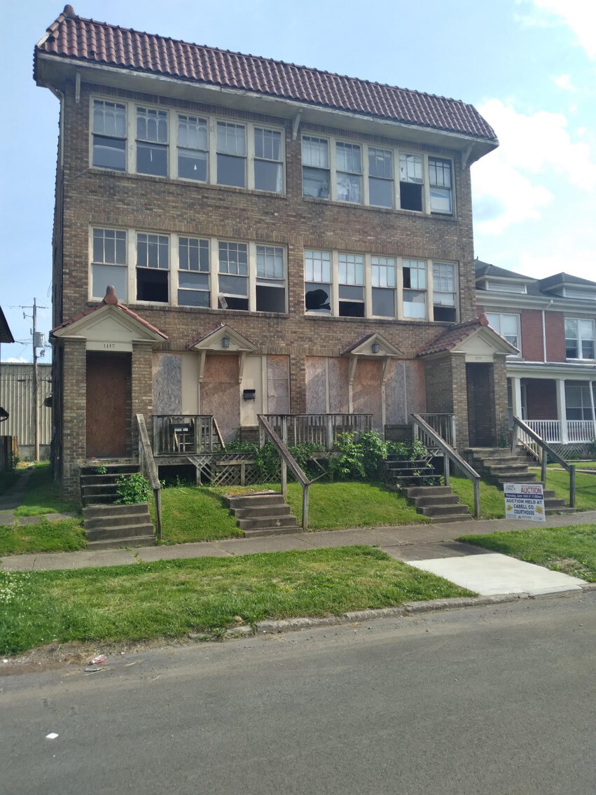 Image for SOLD - 11 Huntington Area Properties:  Bank-Ordered Sale