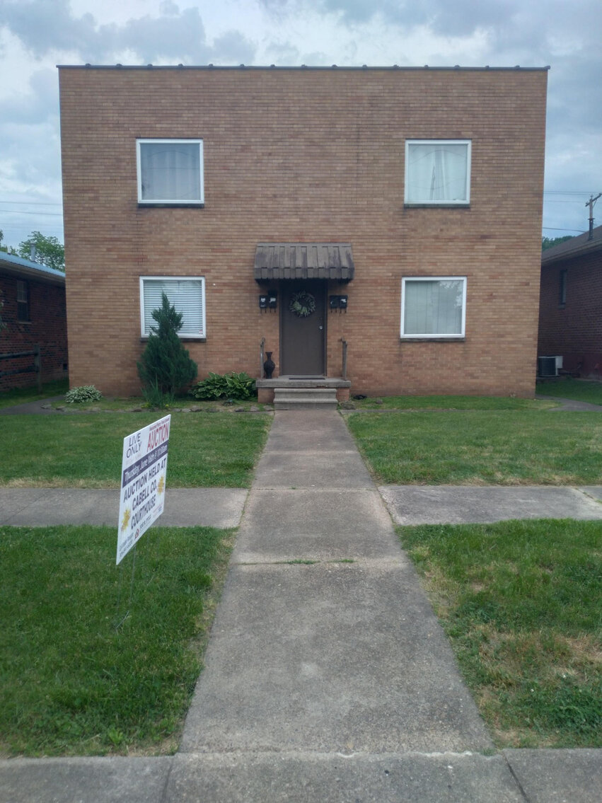 Image for SOLD - 11 Huntington Area Properties:  Bank-Ordered Sale